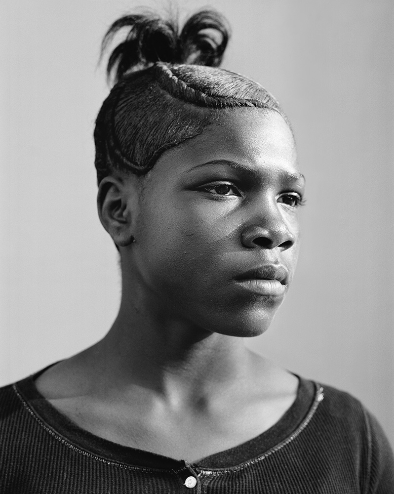 Dana Lixenberg, Solé,  2013, Imperial Courts 1993-2015. Courtesy de l’artiste et GRIMM, Amsterdam I New York