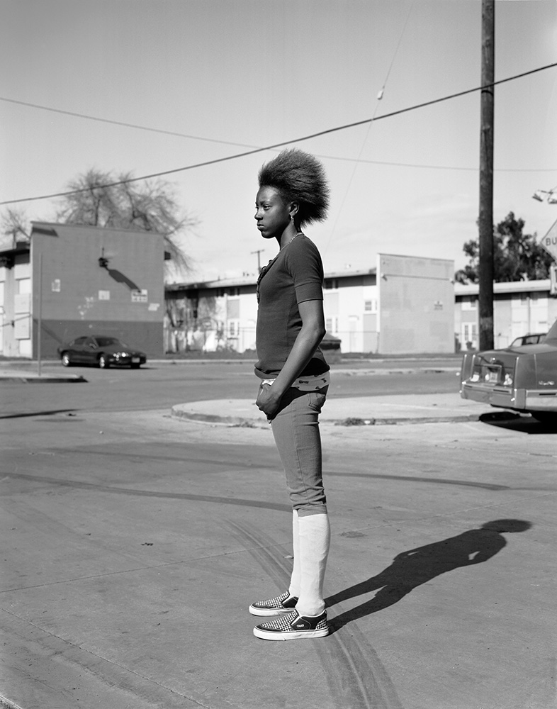 Dana Lixenberg, Nu Nu,  2009, Imperial Courts 1993-2015. Courtesy de l’artiste et GRIMM, Amsterdam I New York