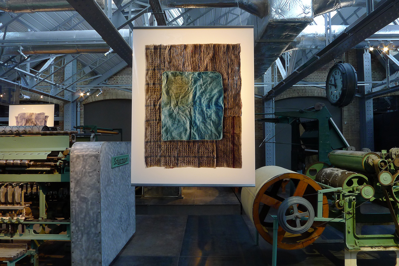 Exposition Stracci (2004) de Stefano Bianchi, à la Fabrique des Savoirs d'Elbeuf (février - mars 2019). Organisée par le Centre photographique Rouen Normandie, dans le cadre de La Ronde, événement de la Réunion des Musées Métropolitains Rouen Normandie