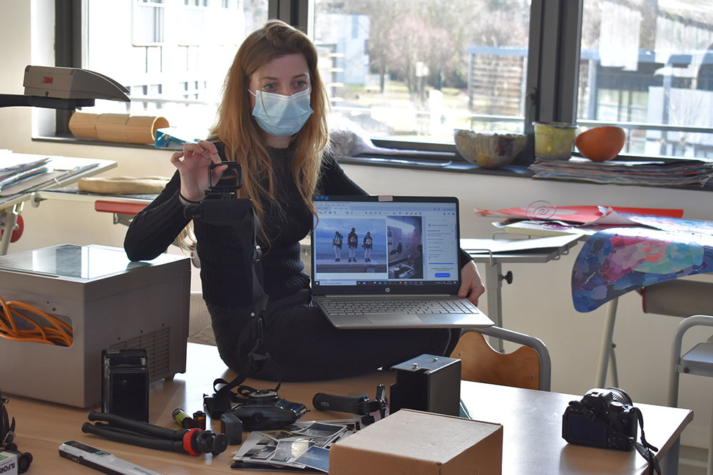 Vue d'atelier, Jeanne Dubois-Pacquet, Gabrielle Schaff, À mon image, de l’autoportrait à l’autofiction, Au Lycée Anguier (Eu) et au Lycée professionnel agricole (Neufchâtel-en-Bray), septembre 20202