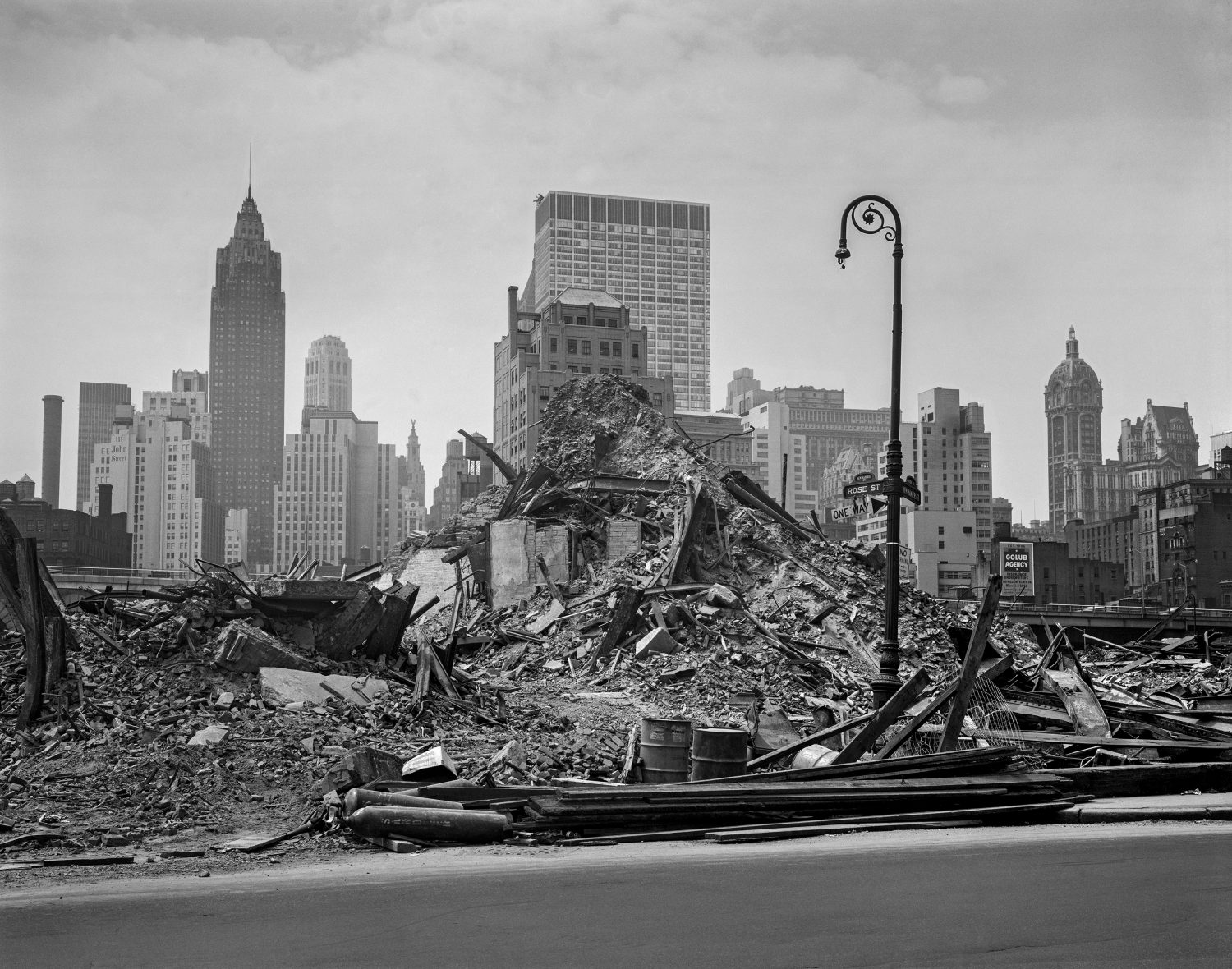 EH_ny-downtown-ruins_1964-e1648305761127