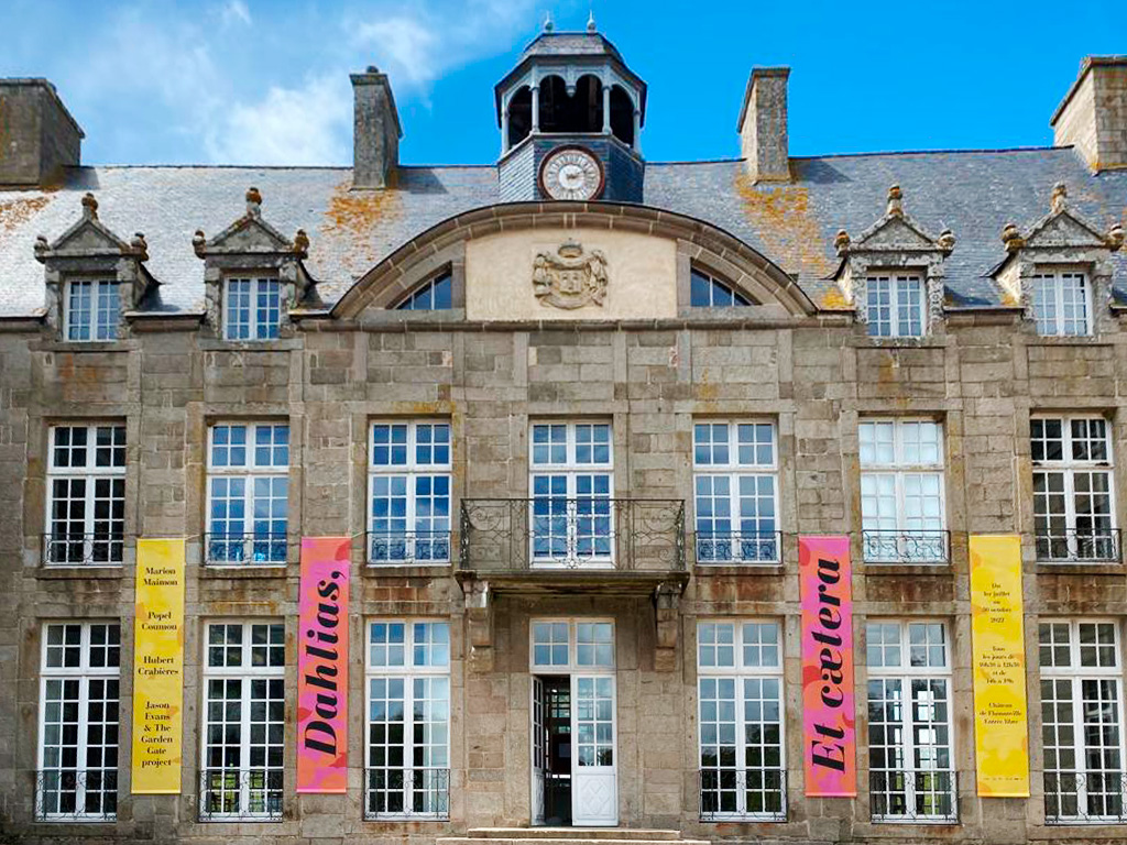Vue d exposition Dahlia etc au Chateau de Flamanville juillet octobre 2022 Centre photographique Rouen Normandie novembre 2022 - mars 2023 6