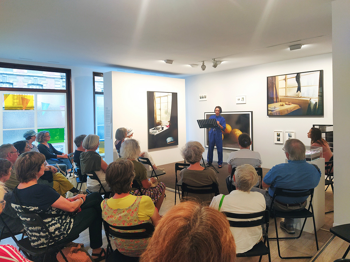 Dans l espace de Perec peformance Centre photographique Rouen Normandie 1