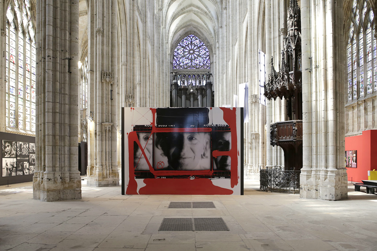 Vue d exposition William Klein Figures du siecle Centre photographique 6