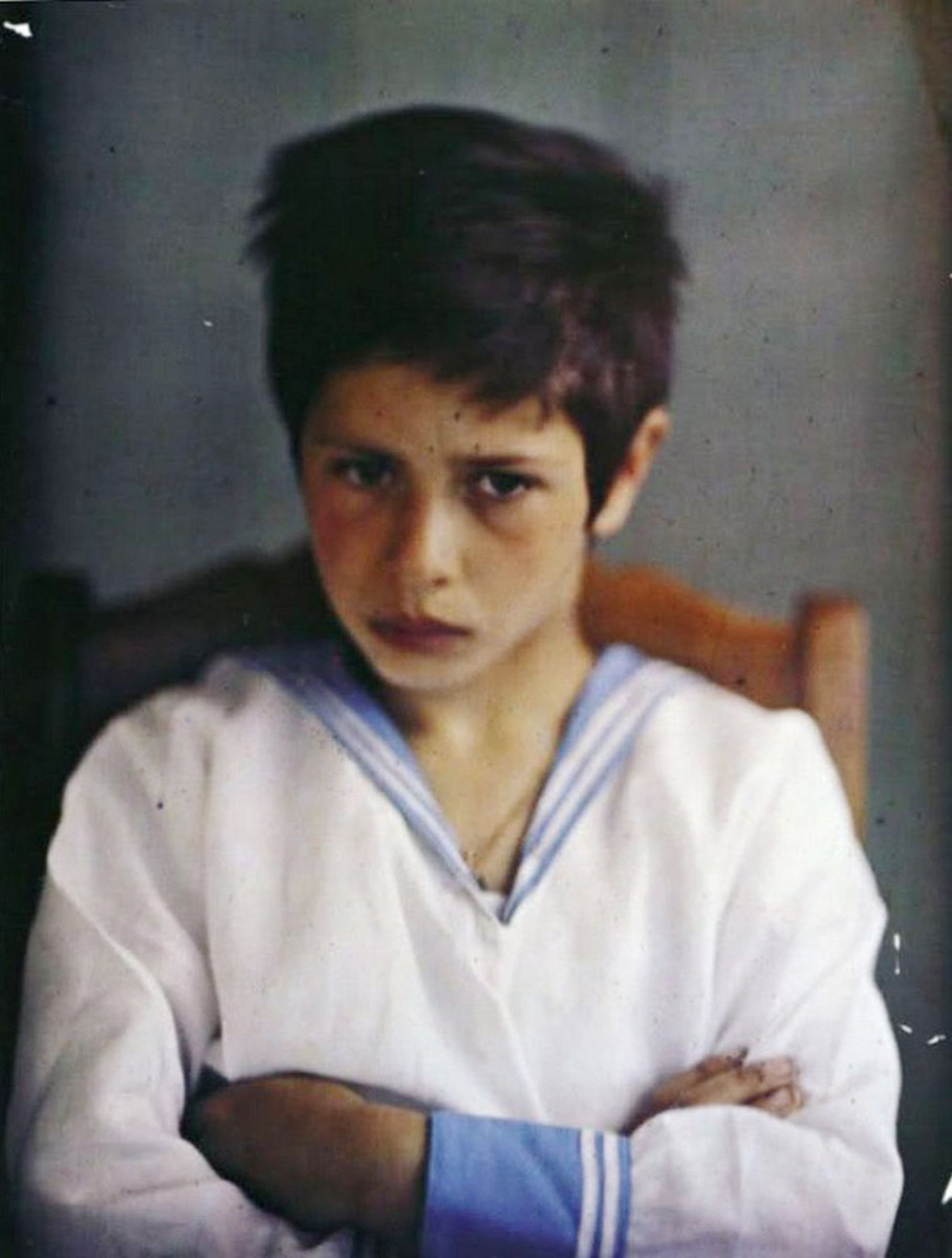 Leonid Andreev Portrait du fils Vadim autochrome Centre photographique Rouen Normandie