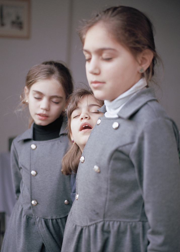 Nina_Medioni_TheVeil-Tsipora&hersisters_007